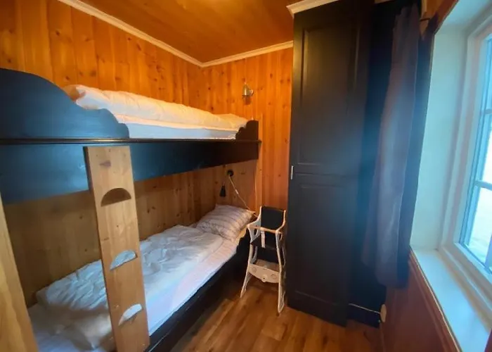 Semesterbostad Ruud Tun *